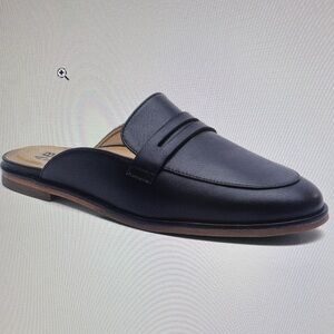 New With Box Womens Abeo Strada Mule. Size 9.5.  Black